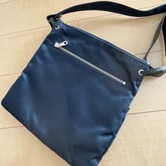 ショルダーバッグ（中古品）の画像