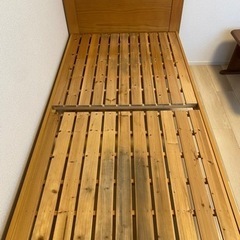 ニトリ　すのこベッド組み立て式