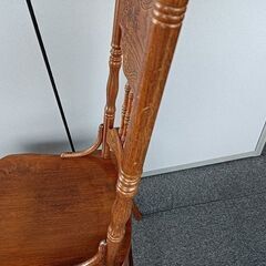 ウィンザーチェア 木彫り椅子 天然木　木製ダイニング椅子６脚セット『良品中古』の画像