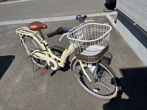 ★自転車　22インチ　ベージュ★