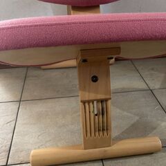 ☆値下げしました☆学習用いす　通販生活　バランスチェアの画像