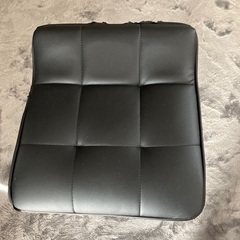 決まりました。　カウンター　チェア　2脚
