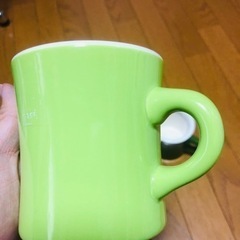 おしゃれなマグカップ2つの画像