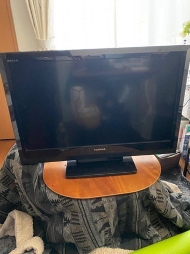 TOSHIBA 32インチ2011年製液晶テレビ、アンテナ＆HDMIケーブルつき