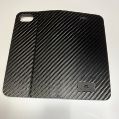 iPhone SEスマホケース　カーボン柄の画像