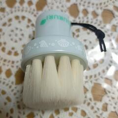 毛穴洗浄ブラシ　差し上げますの画像