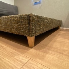 ダブルベッド　フレーム（クッション&カバー付き）の画像