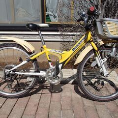 ブリジストン製　子供用自転車　22インチ　黄色　6段変速