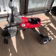子供用三輪車