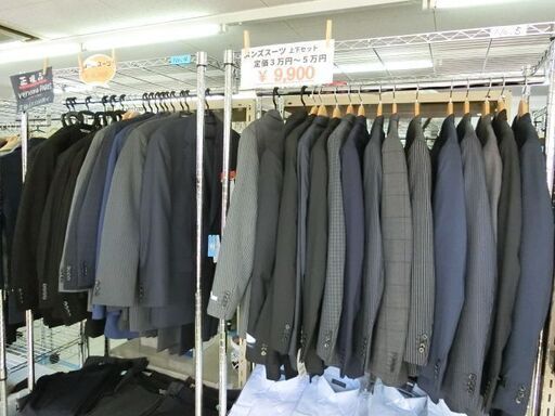 【おみせっち】新品 定価3万円から5万円クラスの高級メンズスーツ 各サイズ各デザイン レノマ7万円も9,900円