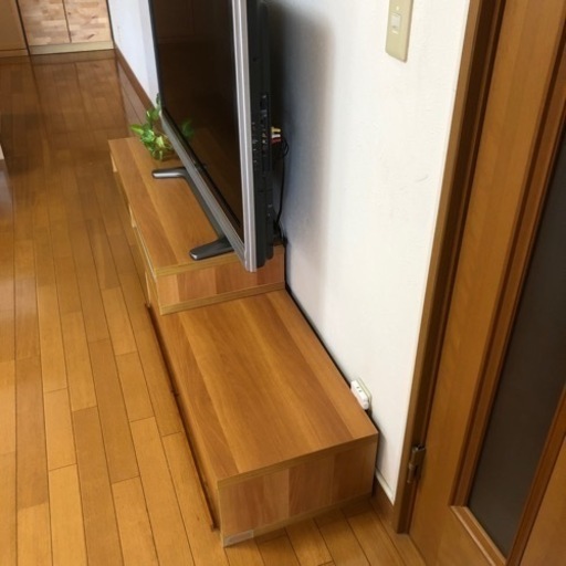 テレビ台