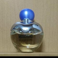 MOSCHINO香水　モスキーノ オーデトワレ
5ml