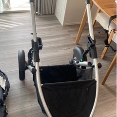 ベビーカーBRITAX/ベビーカー の画像