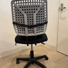 オフィスチェアの画像