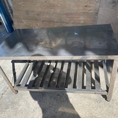 厨房作業台　テーブル　横1200×奥行き600×高さ650重さ約...