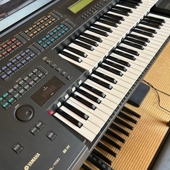 エレクトーンEL-700の画像