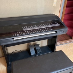 エレクトーンEL-700の画像