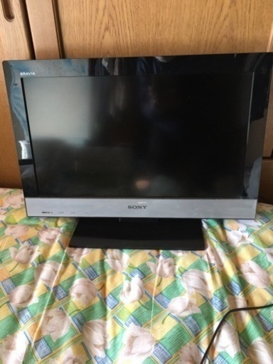 22インチ液晶テレビ