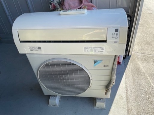 ②DAIKIN 2.2kwエアコン　F22STES-W  2015年製