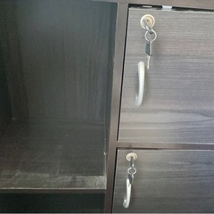 鍵付き棚