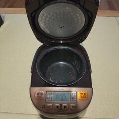 ZOJIRUSHI マイコン 炊飯ジャー 極め炊き ３合炊きの画像