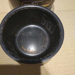 ZOJIRUSHI マイコン 炊飯ジャー 極め炊き ３合炊きの画像