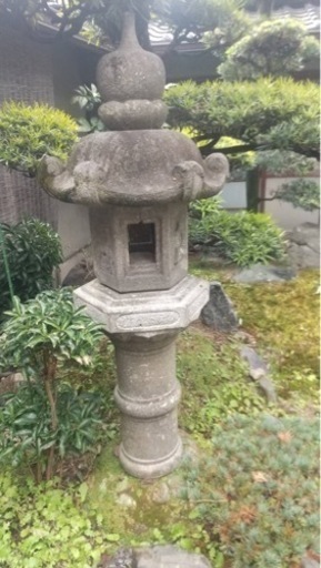 石灯篭　石灯籠(価格相談に応じます)