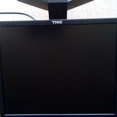 無償譲渡　パソコンモニター　DELL　変換アダプター　通信コード