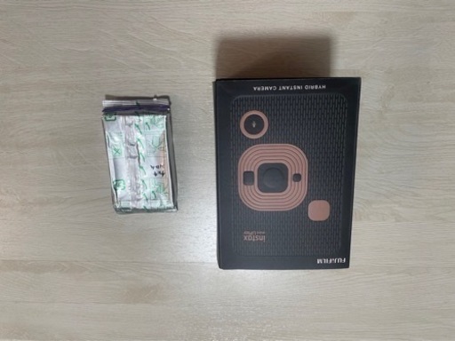 FUJI FILM INSTAX MINI LIPLAY ELEGANT BLACK 