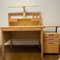 ★値下げしました★シンプル　学習机　電気・脇机付き