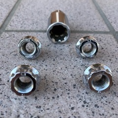 【盗難防止】ロックナット　協永産業　Bull Lock  クロームメッキ  ホイールの盗難防止に！の画像