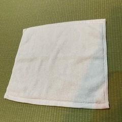 未使用　綿100%ハンドタオルの画像