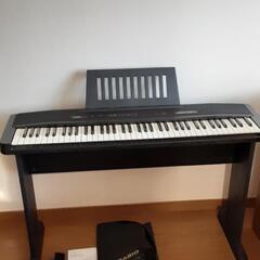 【取引先が決まりました】デジタルピアノ(スタンド付き)