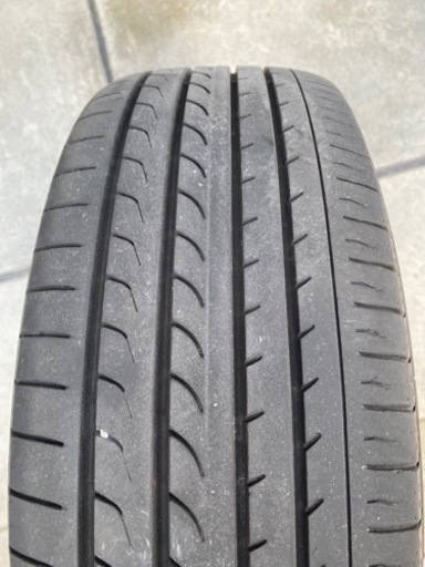 Rays ベルサス　215/45/18