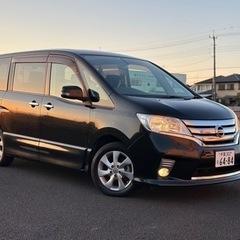 日産セレナ 22年です 距離10万です 車検6年7月までです