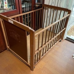 ベビーベッド 無料