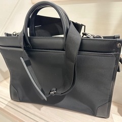 ビジネスバッグの画像