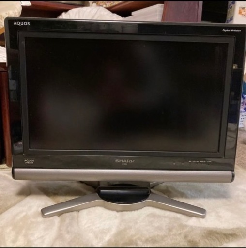 SHARP 液晶カラーテレビ　LC-20D10