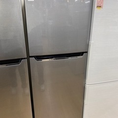 Hisense(ハイセンス)の 2ドア冷蔵庫(HR-B2302)