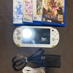 プレステVita  PCH2000とソフトセット