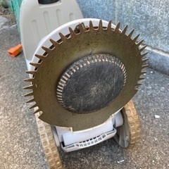 マキタ芝刈り機　MLM160の画像