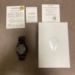 Nixon 防水腕時計の画像