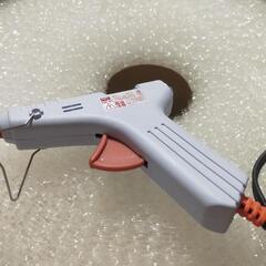手芸などに使う　加熱ボンドガン