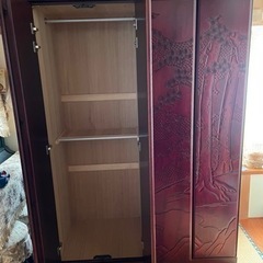 民芸調たんす2竿の画像