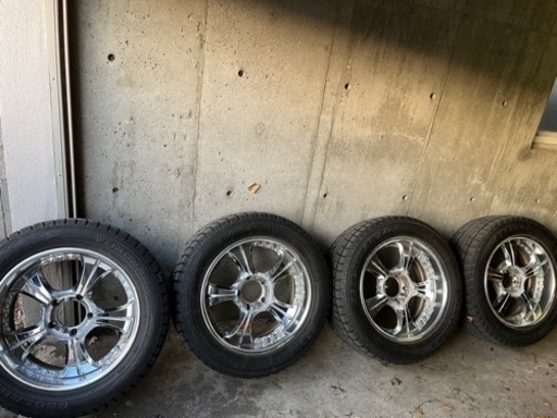 YOKOHAMA スタッドレス　285/50R20