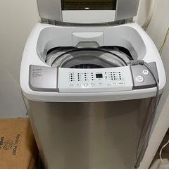 洗濯機・新品ふんばるマン・洗濯カゴ　3点セットの画像