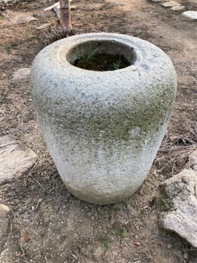 縁先手水鉢　立鉢　立手水鉢① 天然石古美術 古民具 夏目