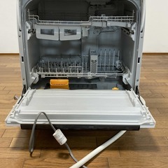 （交渉中）パナソニック食器洗い乾燥機NP-TR7（引き取り期限：3月23日）の画像