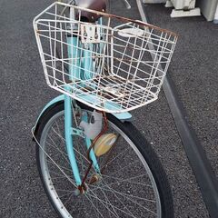 さびてるけどまだまだ乗れる自転車の画像