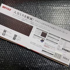 ★未使用品★バッファロー BUFFALO USB接続 有線スタイリッシュキーボード ブラック BSKBU15BKの画像